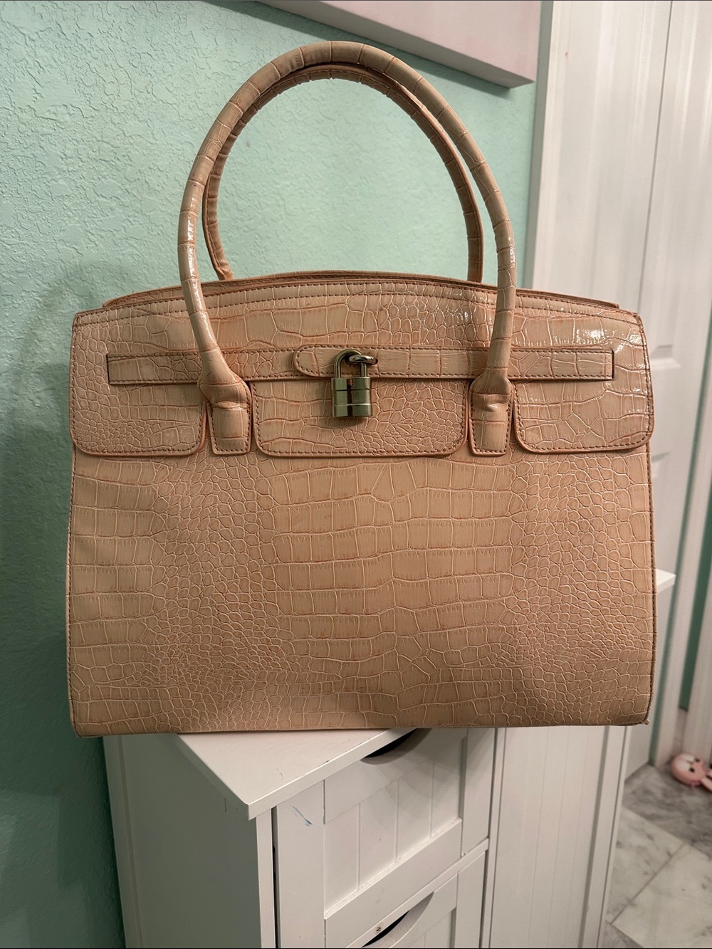 Aldo Beige Croc Embossed Padlock Front Zipper Tote Bag Leopard-print Lining NWOT